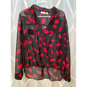 Bisou Bisou lips long sleeved blouse size L